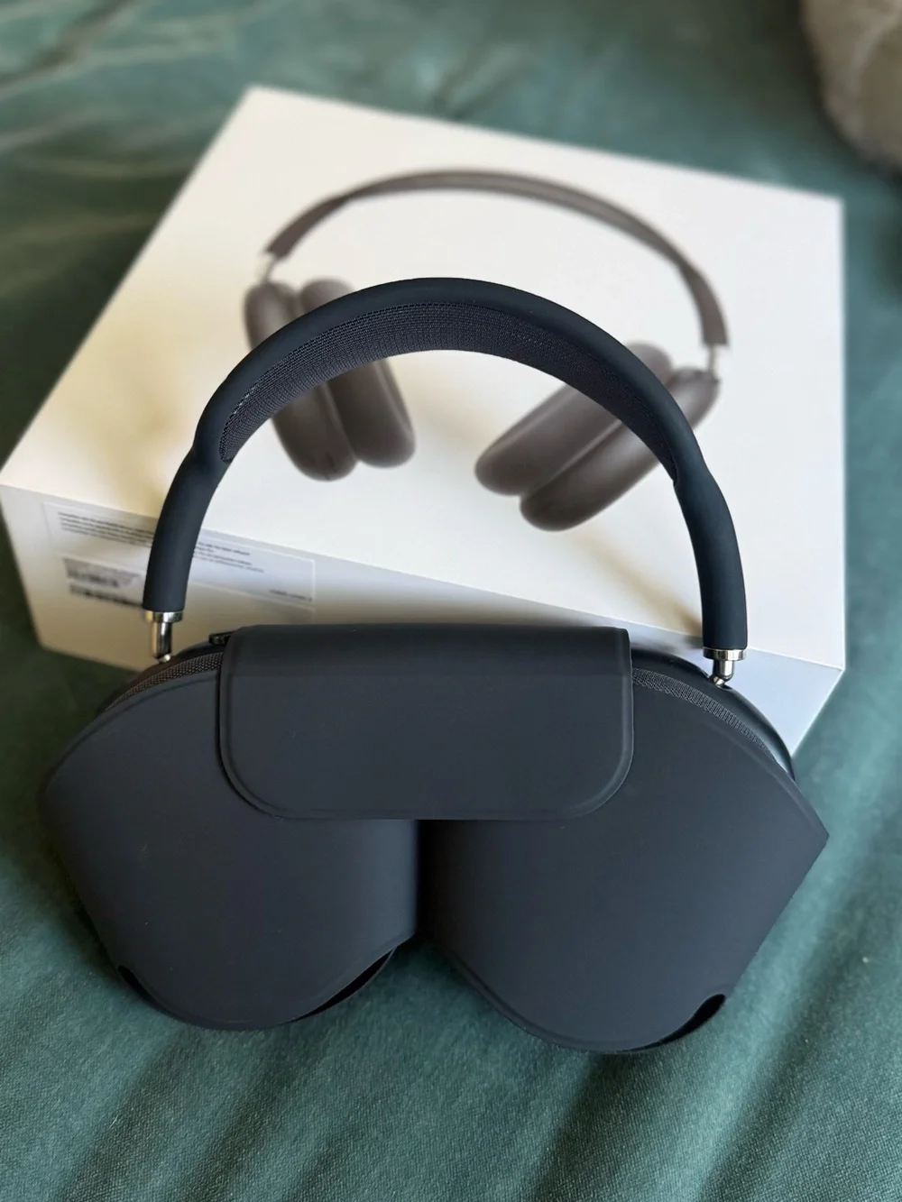 Apple AirPods Max Headphones - Midnight